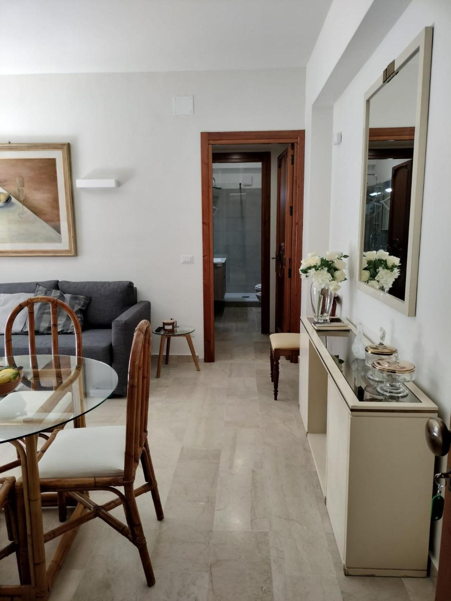 D&P Suites 1 Salemi Exterior photo
